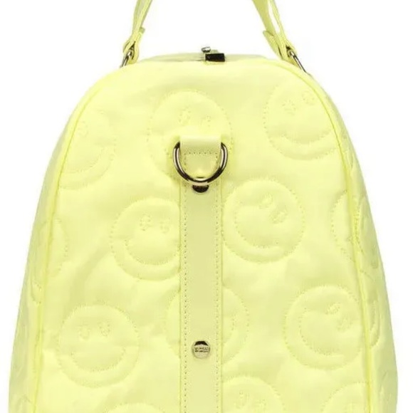 NEW STONEY CLOVER Classic LARGE PUFFY DUFFLE BAG Be Happy Yellow Smile Face - Picture 4 of 9